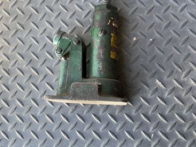 Vintage Weaver Floor Jack 63TP Green Heavy Duty Automotive Lifting Tool