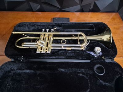Jean Paul Trumpet TR 203177 -Gold Excellent Conditions!