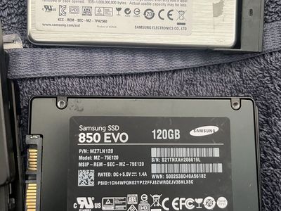 SSD 120GB ,128GB 2.5" SATA ,still good
