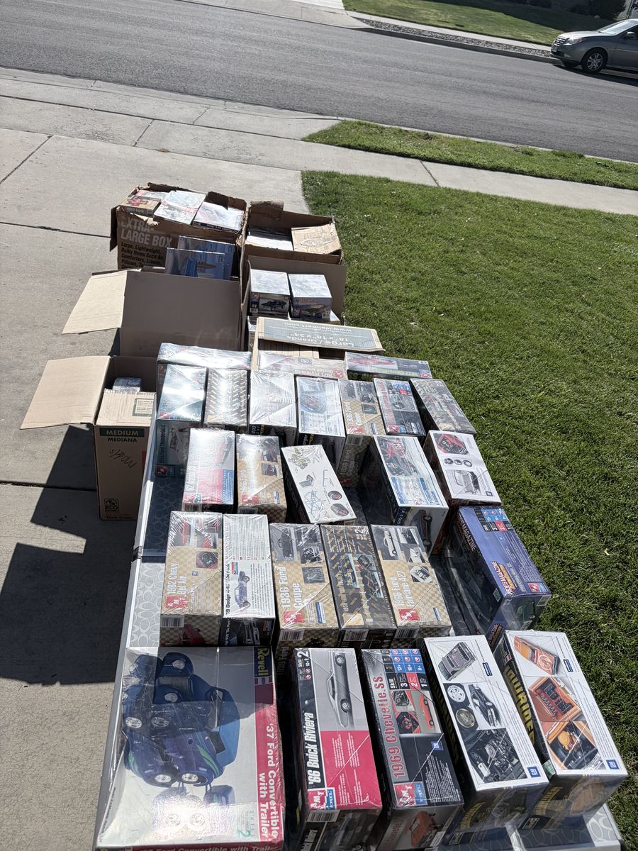 Model car kits