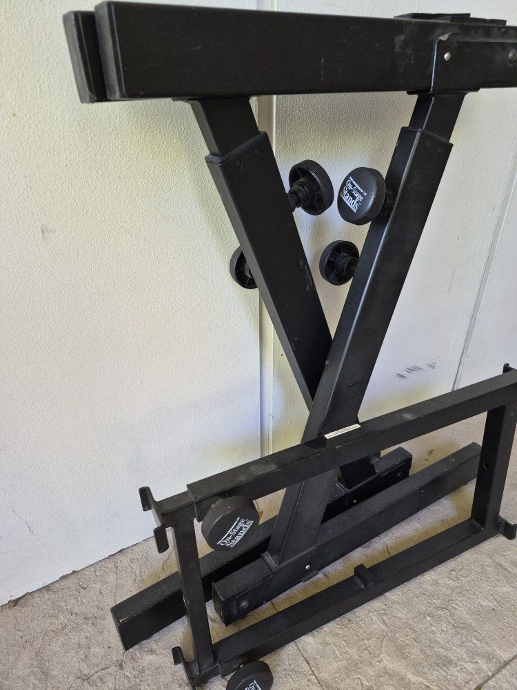 Portable Keyboard Stand - Free!
