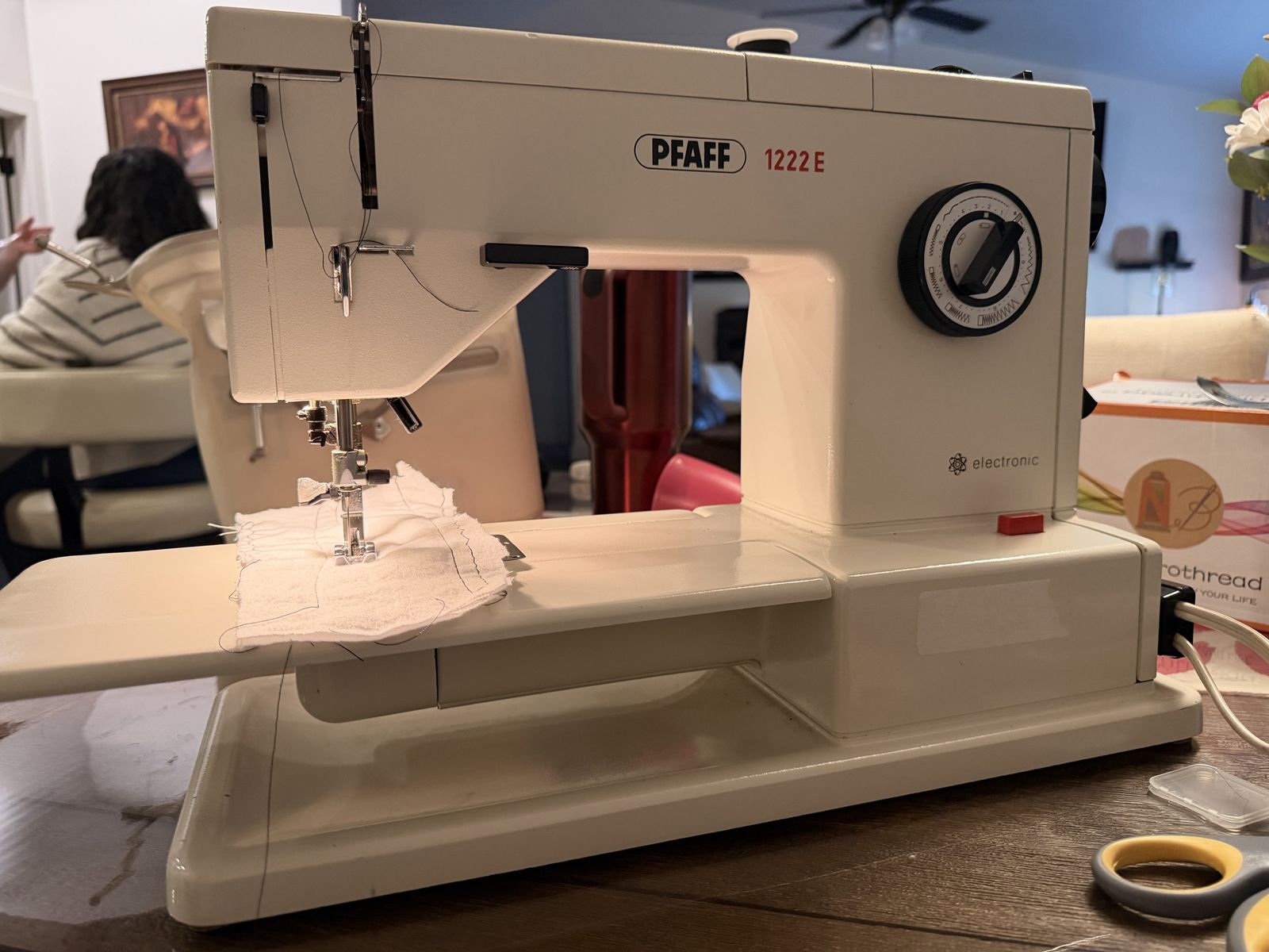PFAFF sewing machine heavy duty