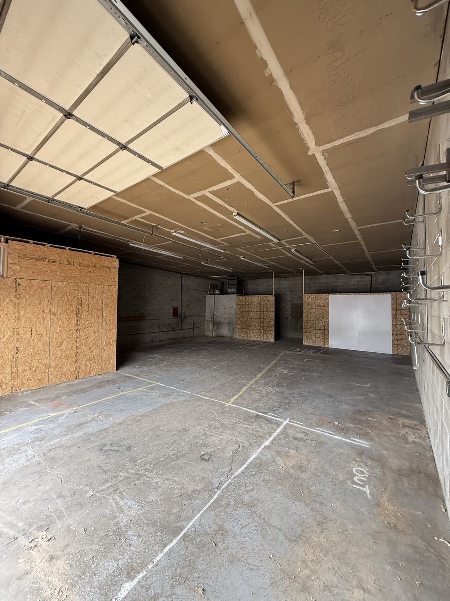 Main image 5
