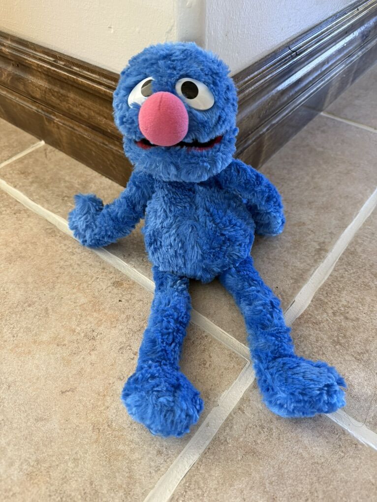Sesame Street Grover Stuffed Animal 15