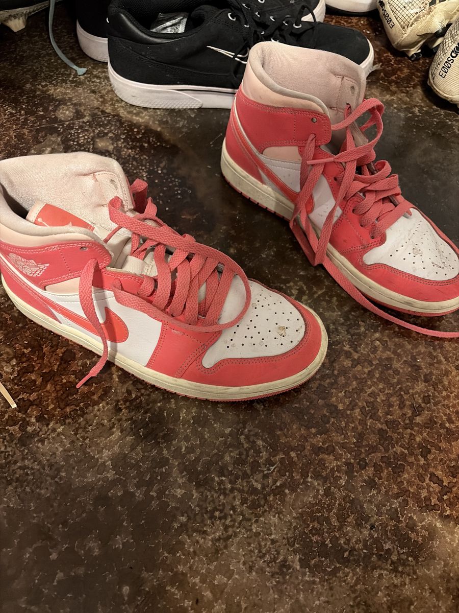Pink Air Jordan size 7.5 $50 OBO