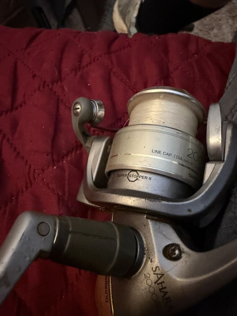 Shimano 2000 Spinning Reel Used