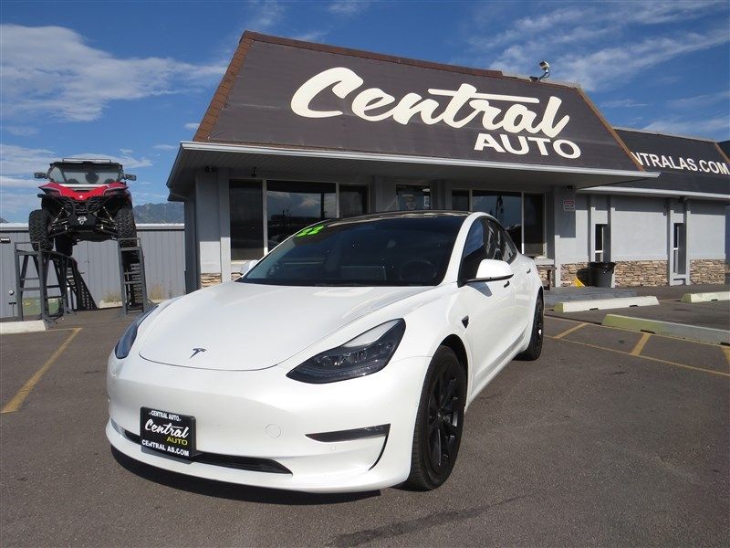 2022 Tesla Model 3 Long Range