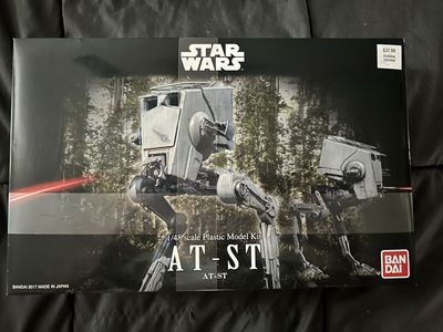 Star Wars At-ST Bandai Model