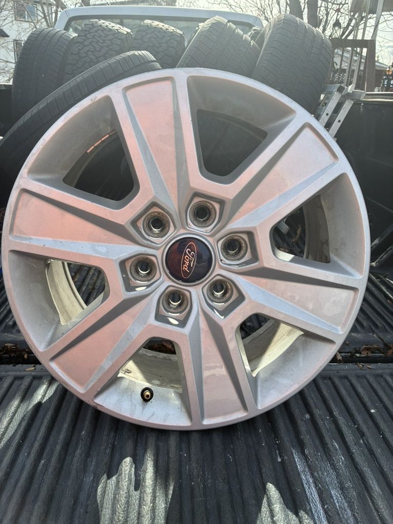 Ford F-150 18 Wheels With Sensors!