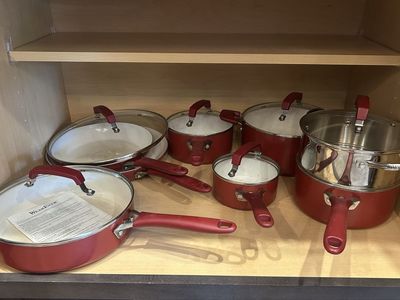 WEAREVER Red Ceramic Nonstick Cookware Set (9-Piece) - Pots, Pans, Lids, Steamer