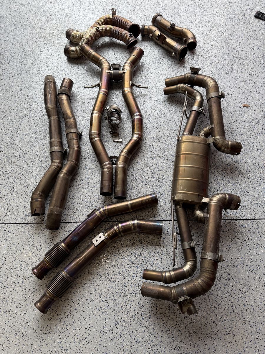 2023 Mercedes AMG GLE 63s Straight Pipe Exhaust