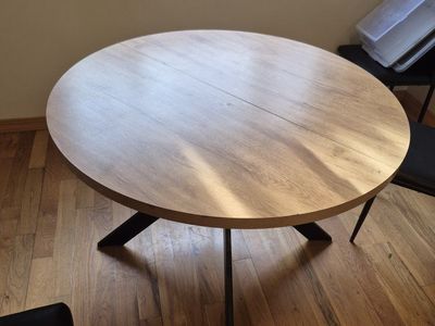 46.4 in. Oak MDF Round Dining Table with Carbon Steel Legs