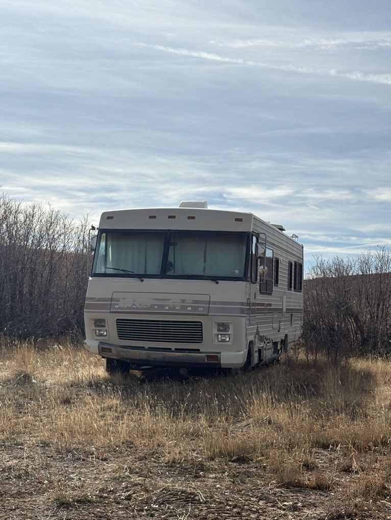 1980's RV Non Running (Still Available)