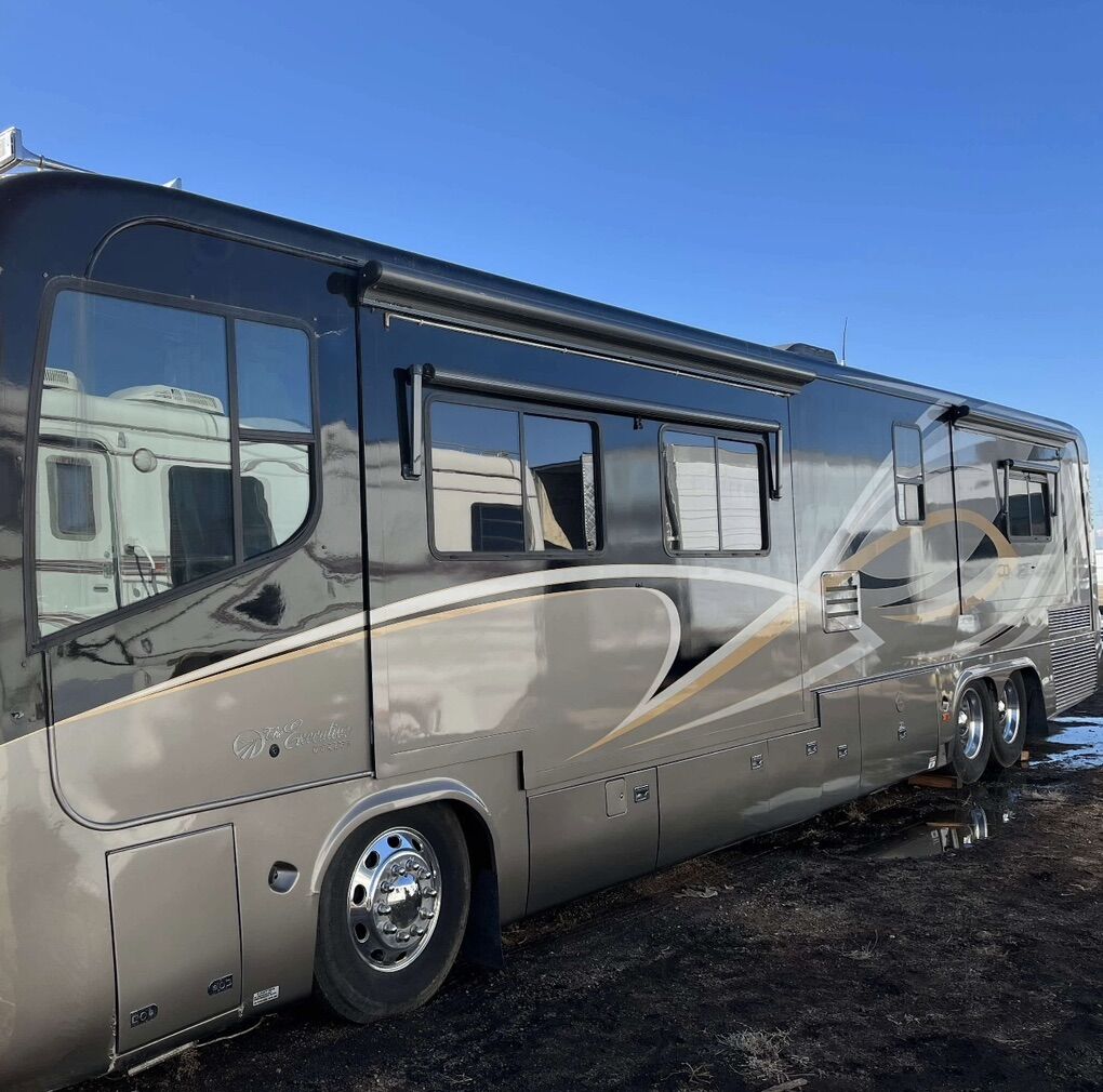 2006 Monaco Executive PROJECT