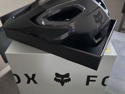 Fox Speedframe Pro MIPS Helmet