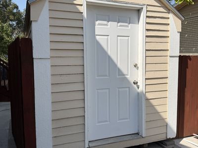 STURDY WELL BUILT SHED 10’ x 8’