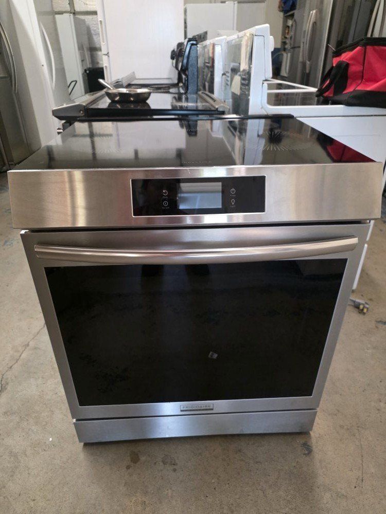 Frigidaire INDUCTION Electric stove