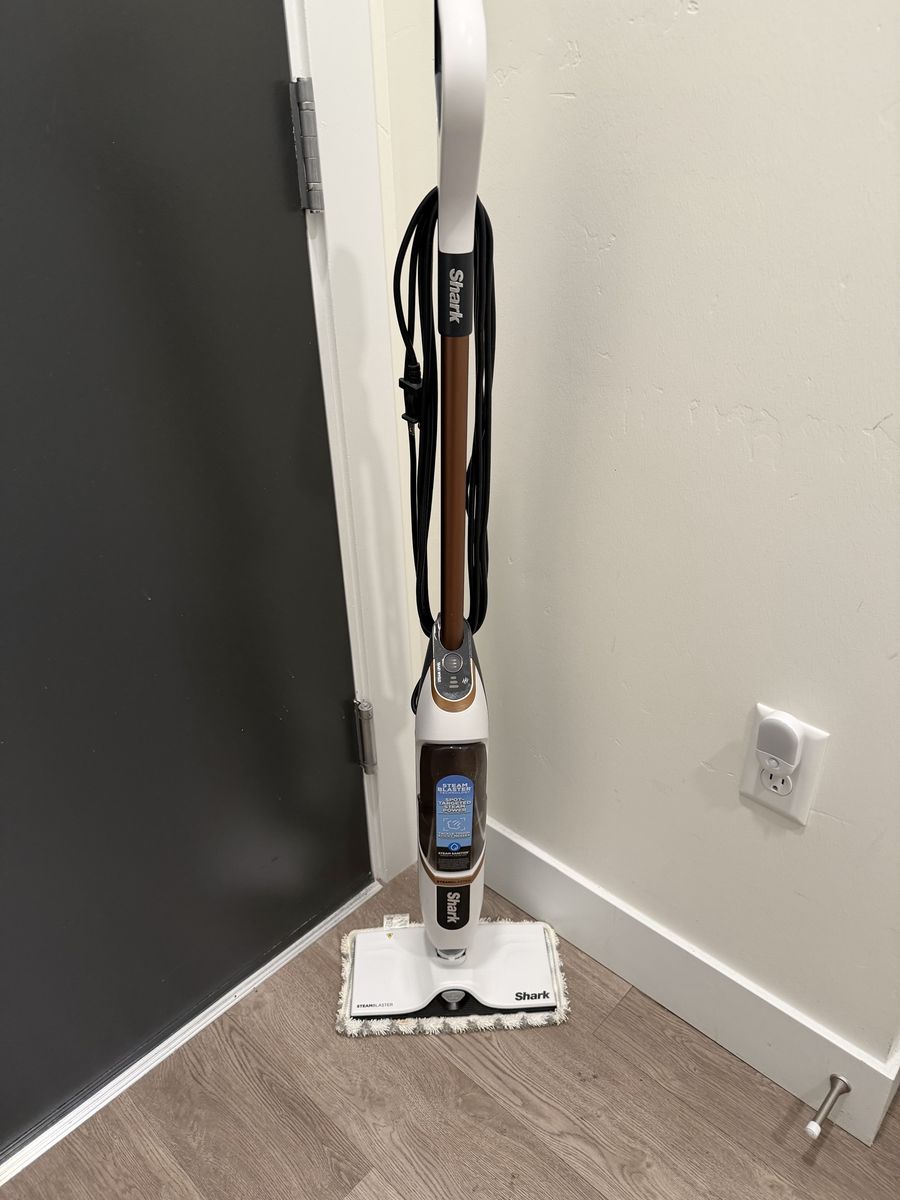 Shark S2001 Steam Pocket Mop