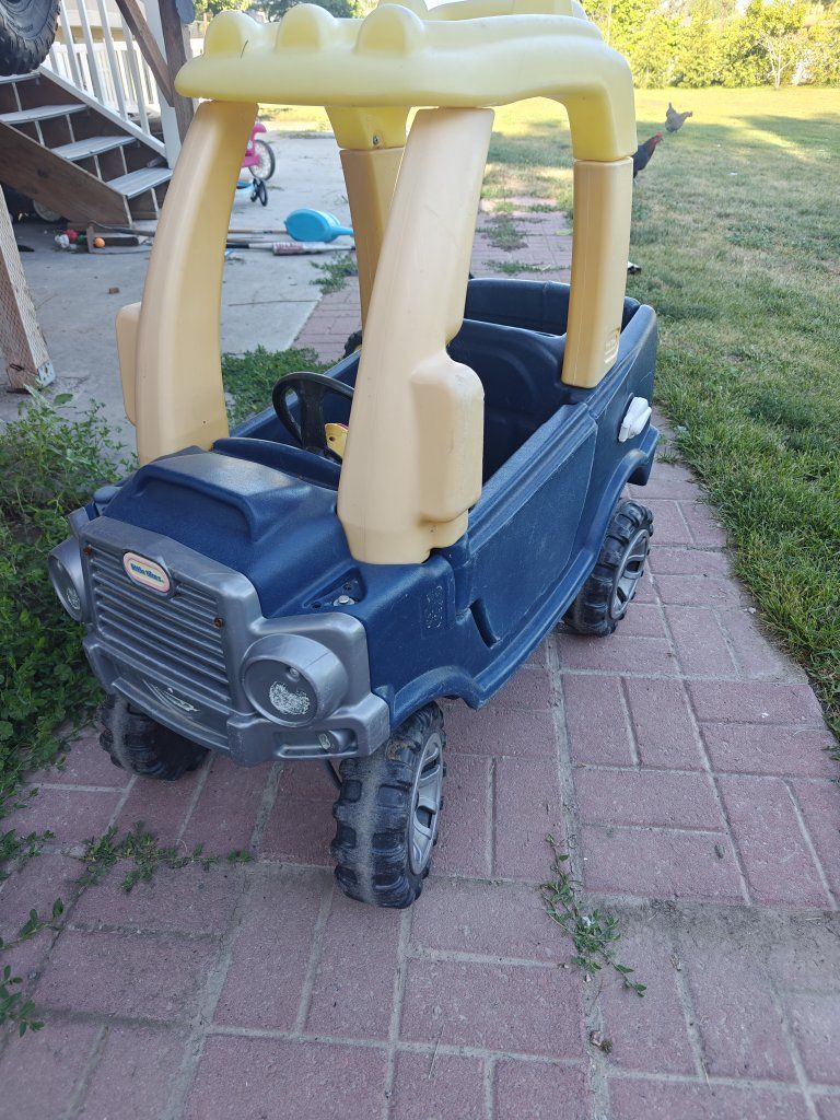 Cozy coupe truck