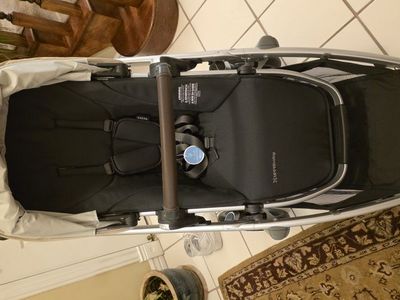 Uppababy Vista V3