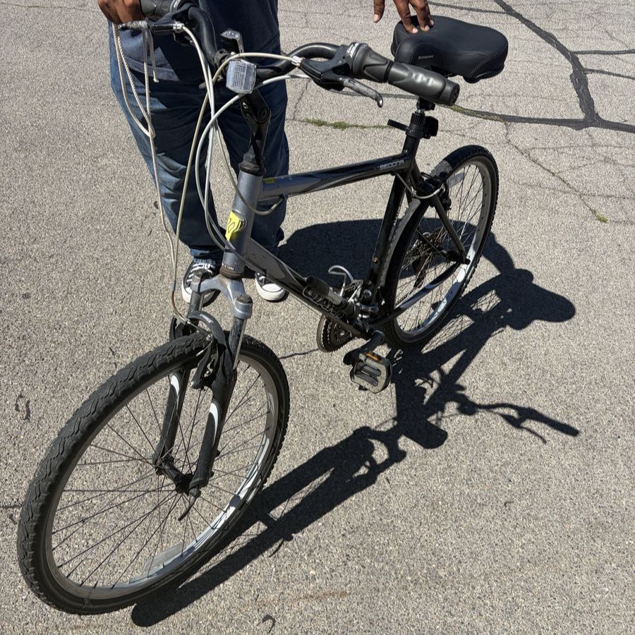 Giant Sedona Mountain Bike