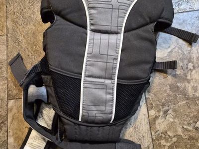 Chicco UltraSoft Infant Baby Carrier - Grey, Adjustable, Front-Facing