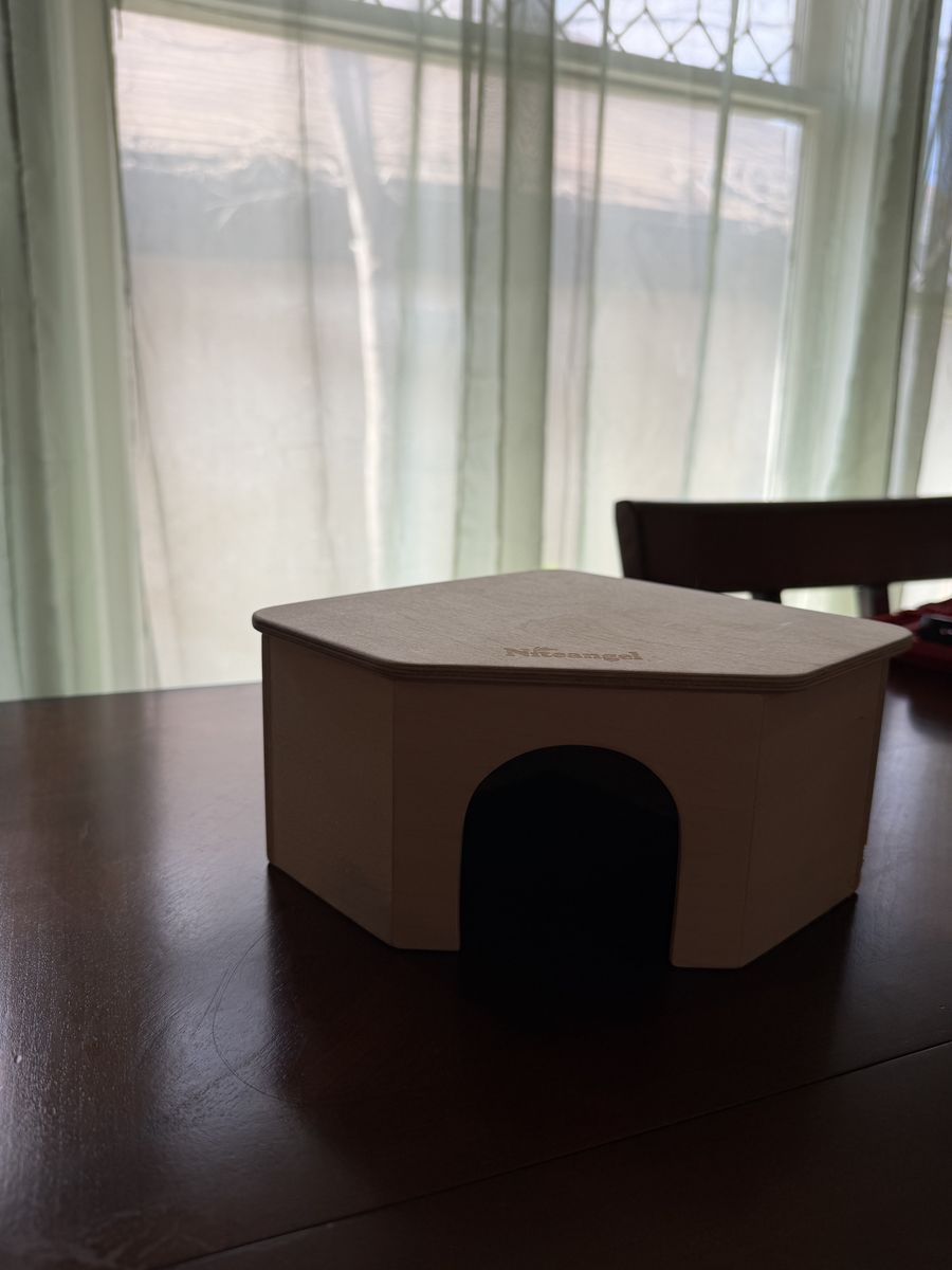 Hamster/ small animal Hideout Niteangel
