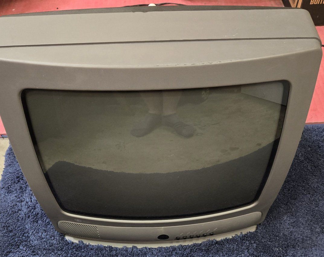 GE 19-inch CRT TV