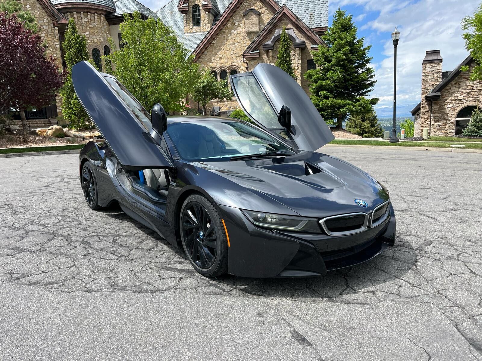 2015 BMW i8 Base