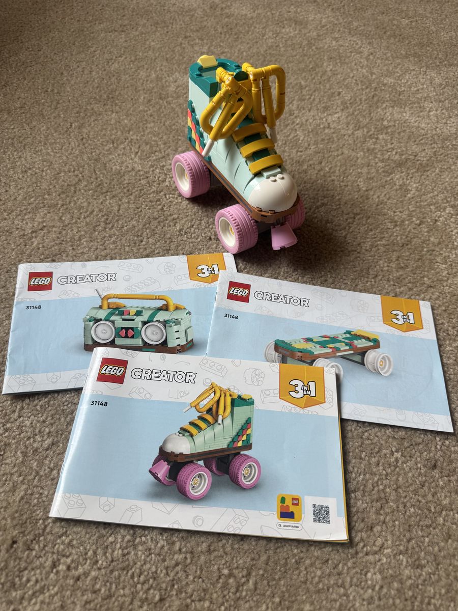 Lego 3-in-1 roller skate/skateboard/boombox kit + manuals
