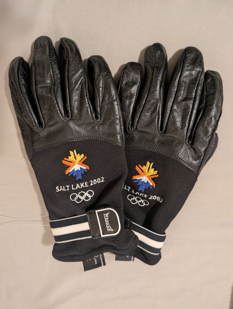 2002 Olympic leather gloves