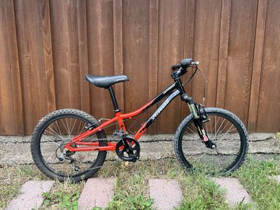 Specialized HotRock Kids Mountain Bike