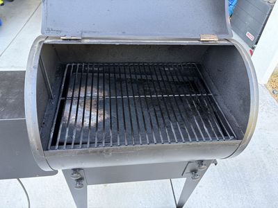 Traeger Tailgater 20