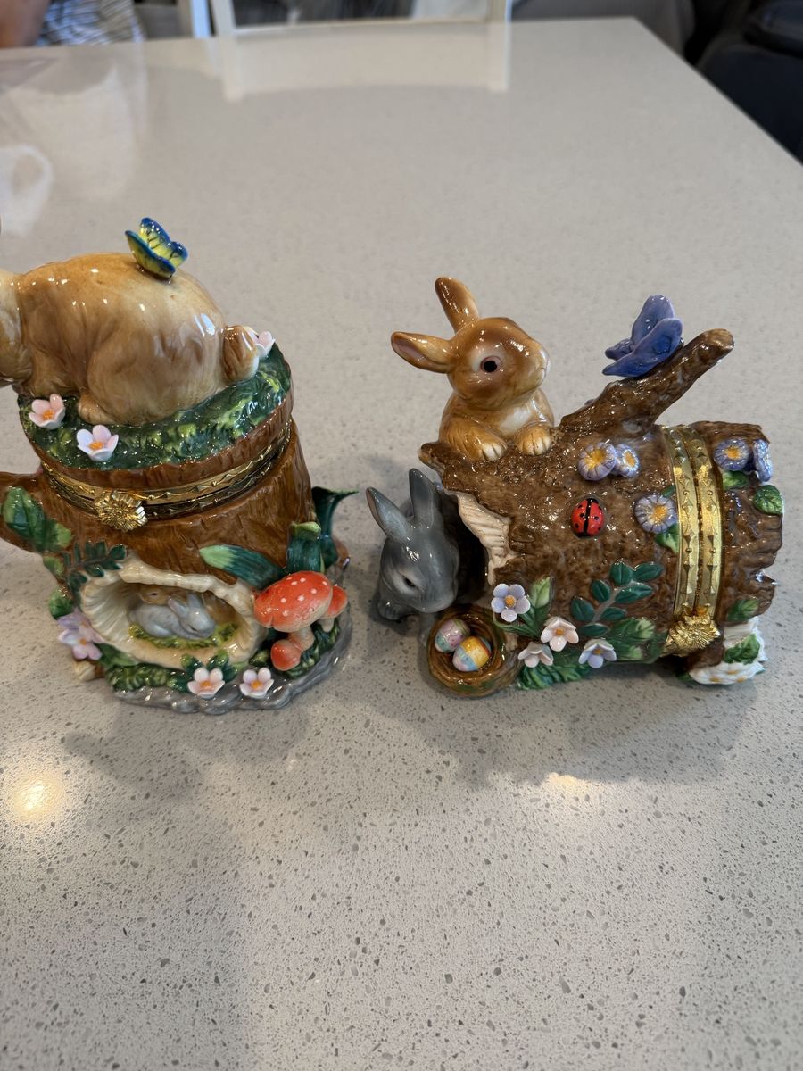 Bunny Trinket Set