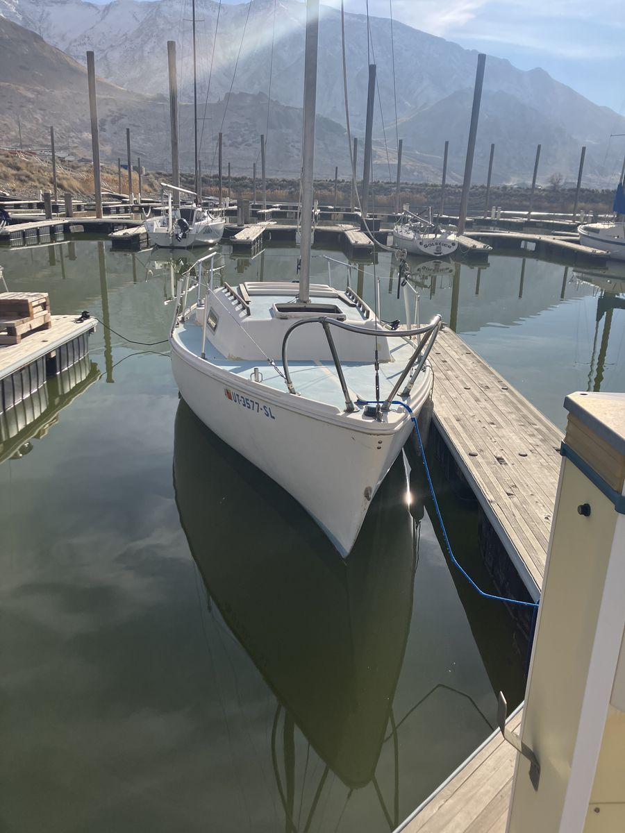 1970 Balboa 20 Sailboat