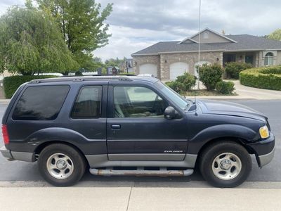 2001 Ford Explorer Sport