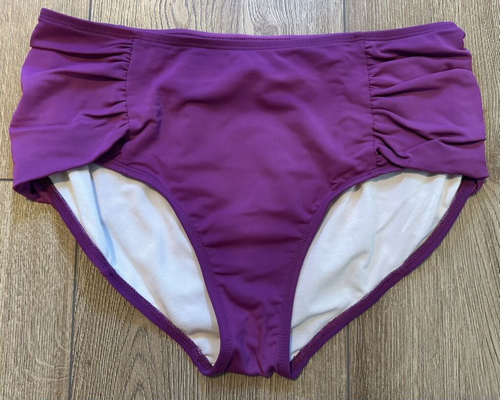 Size Large Ruched Bathing Suit Bottom