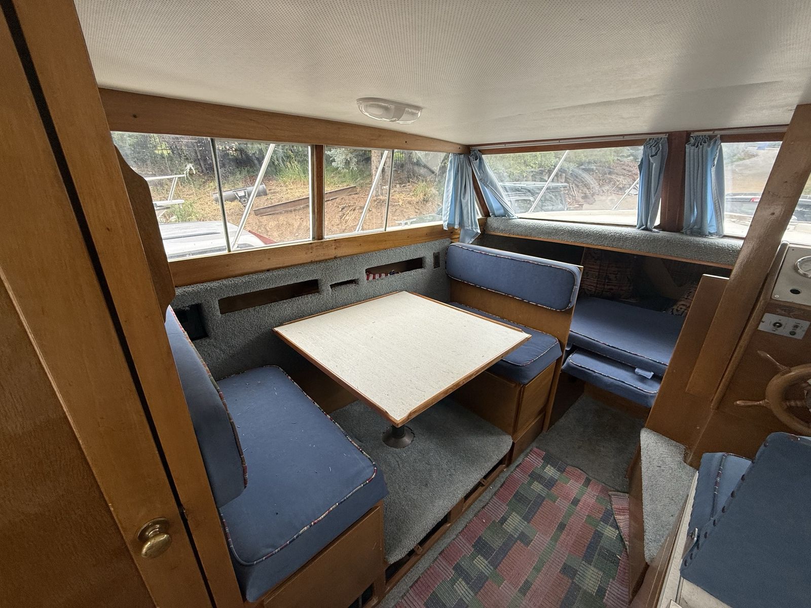 Main image 8