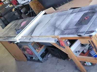 Delta Contractors Saw w/ dual router wings!