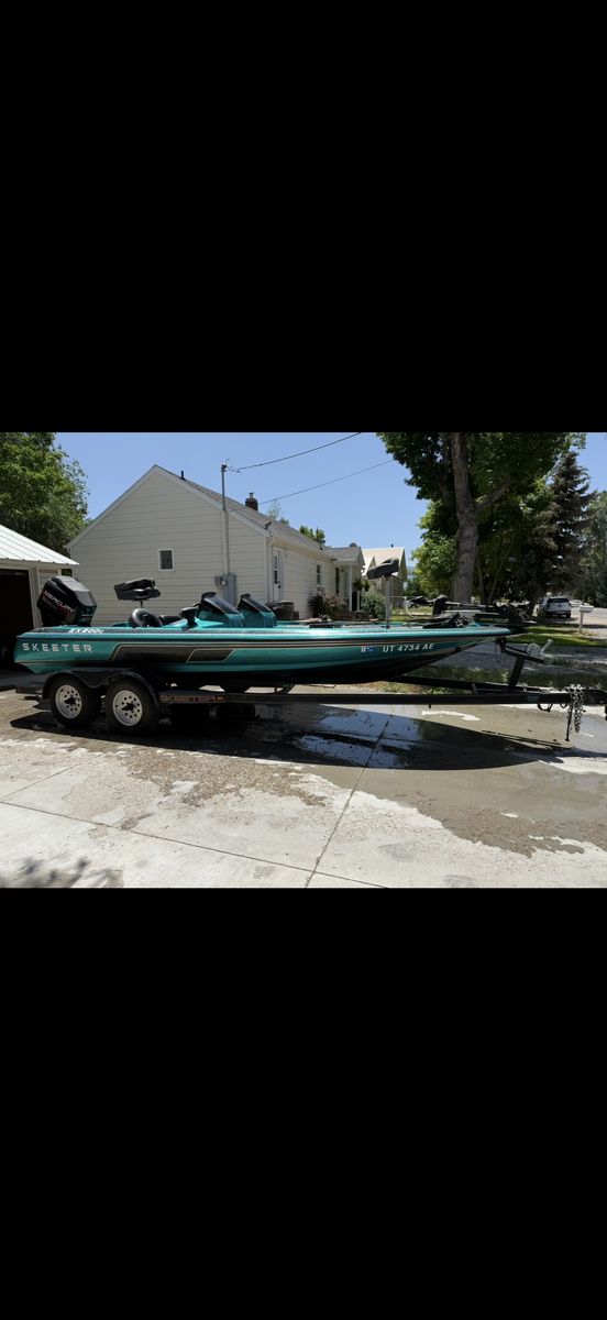 Skeeter Bass Boat Zx200