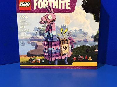 LEGO Fortnite 77071 Supply Llama