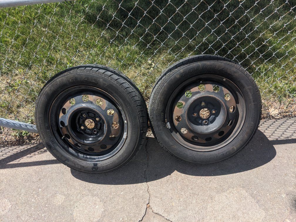 Two used tires on rims 185/60R15