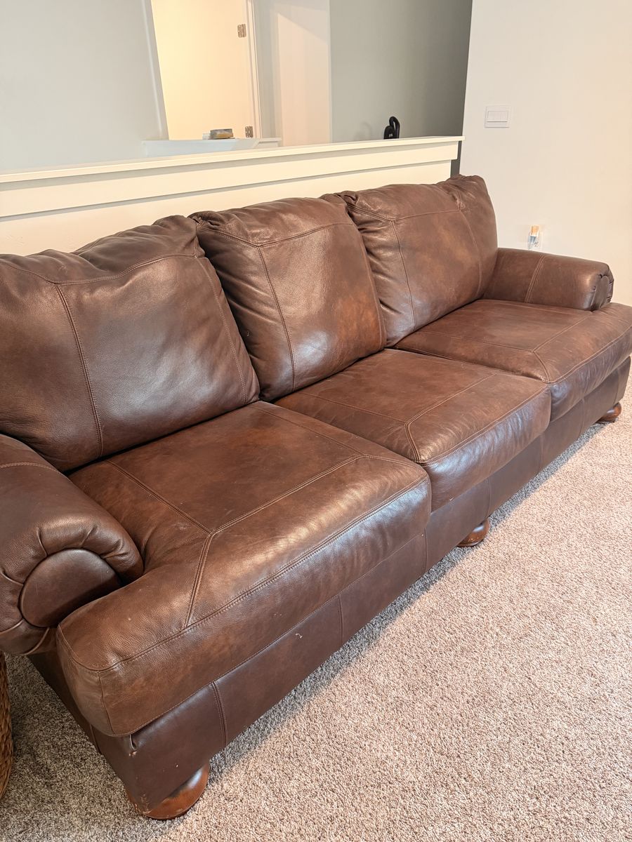 Leather couch, pristine condition