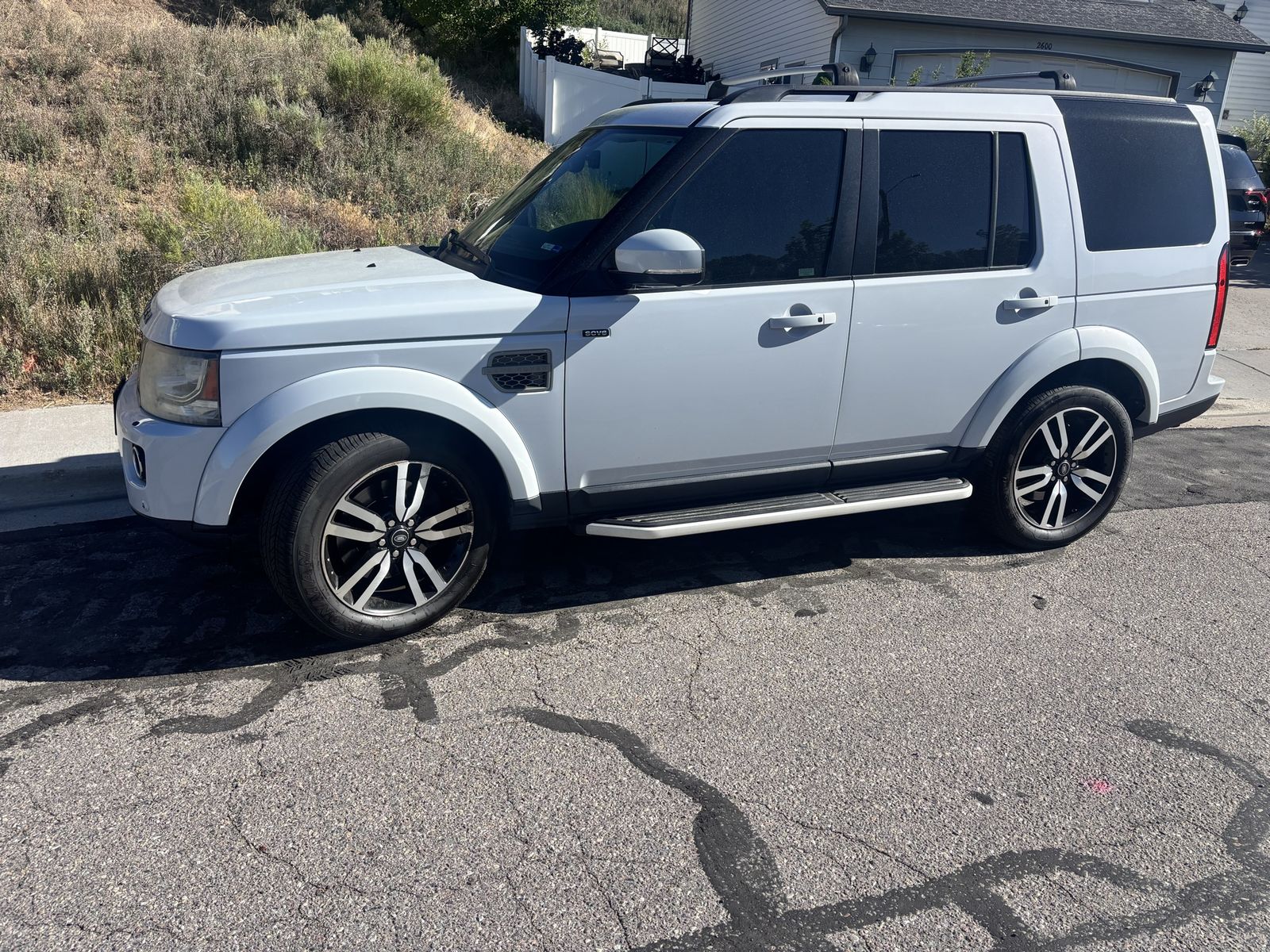 2015 Land Rover LR4 HSE LUX