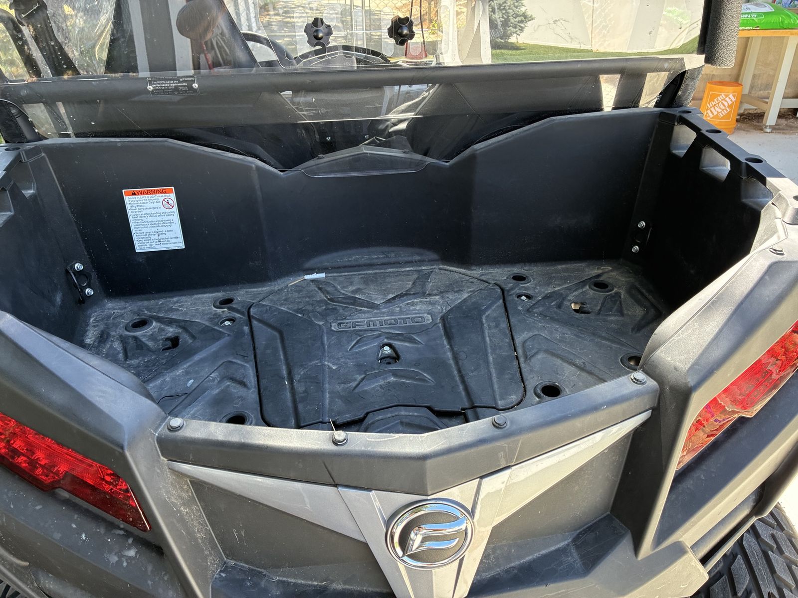 Main image 4