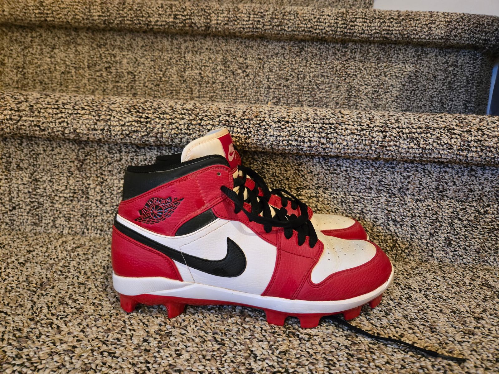 Nike air Jordan baseball cleats