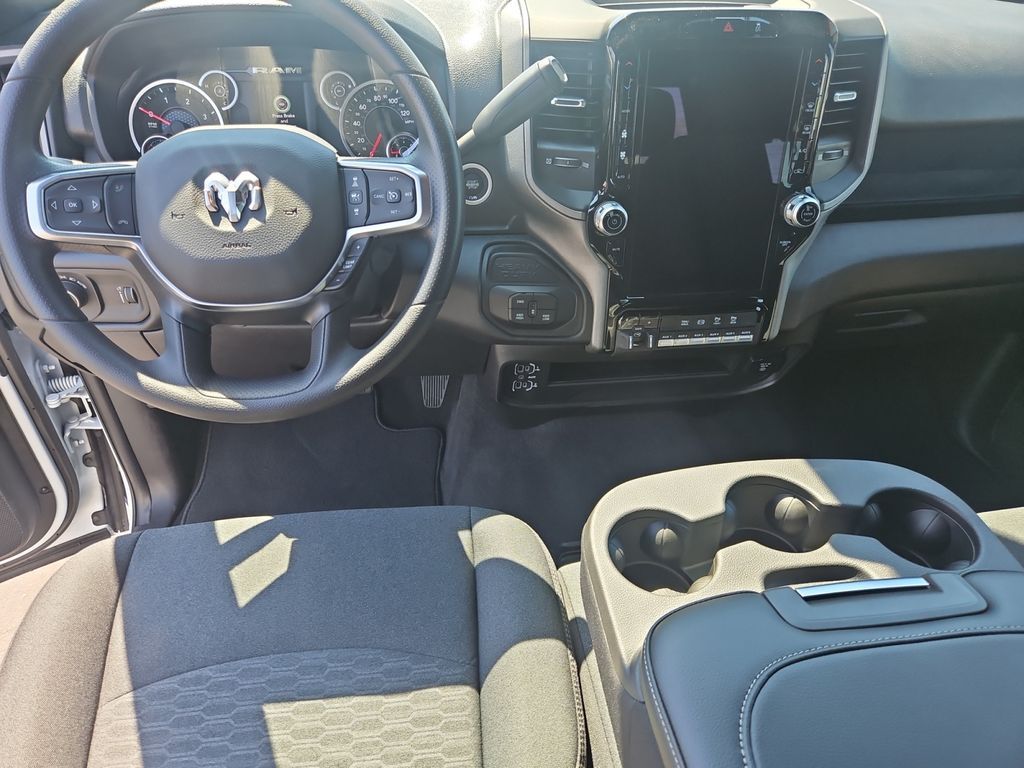 Main image 12