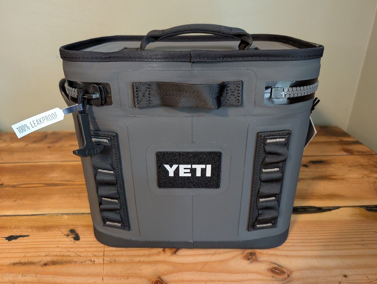 Yeti Hopper Flip 8