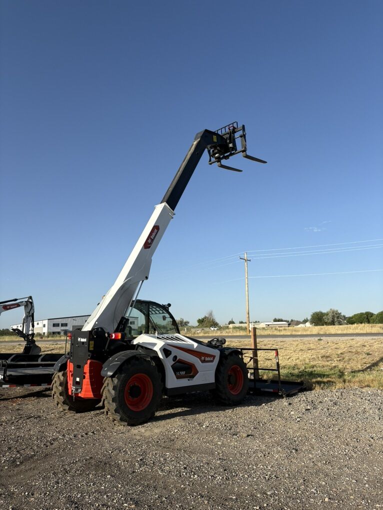 Telehandler For Rent 23 Ft