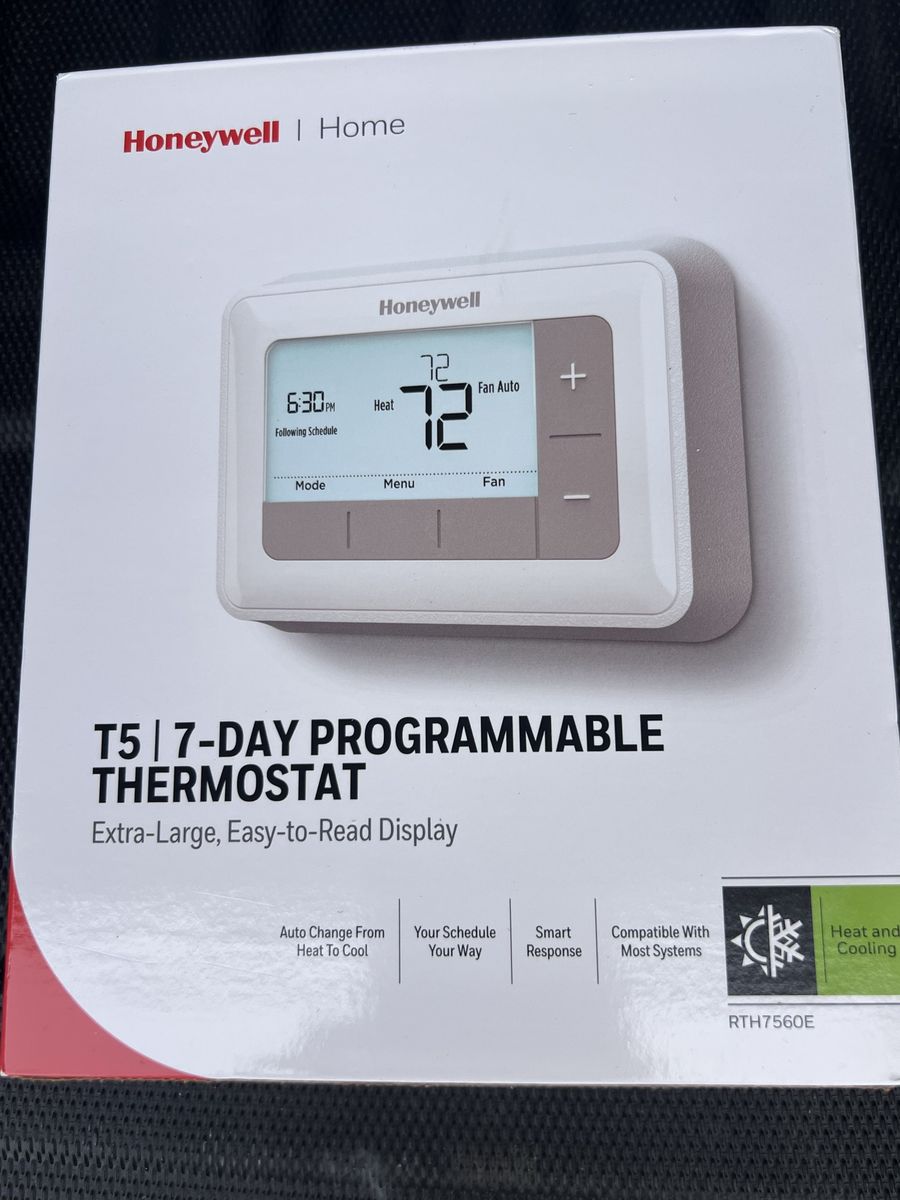 Honeywell RTH7560E T5 7-Day Programmable Thermostat - Extra-Large, Easy-to-Read Display